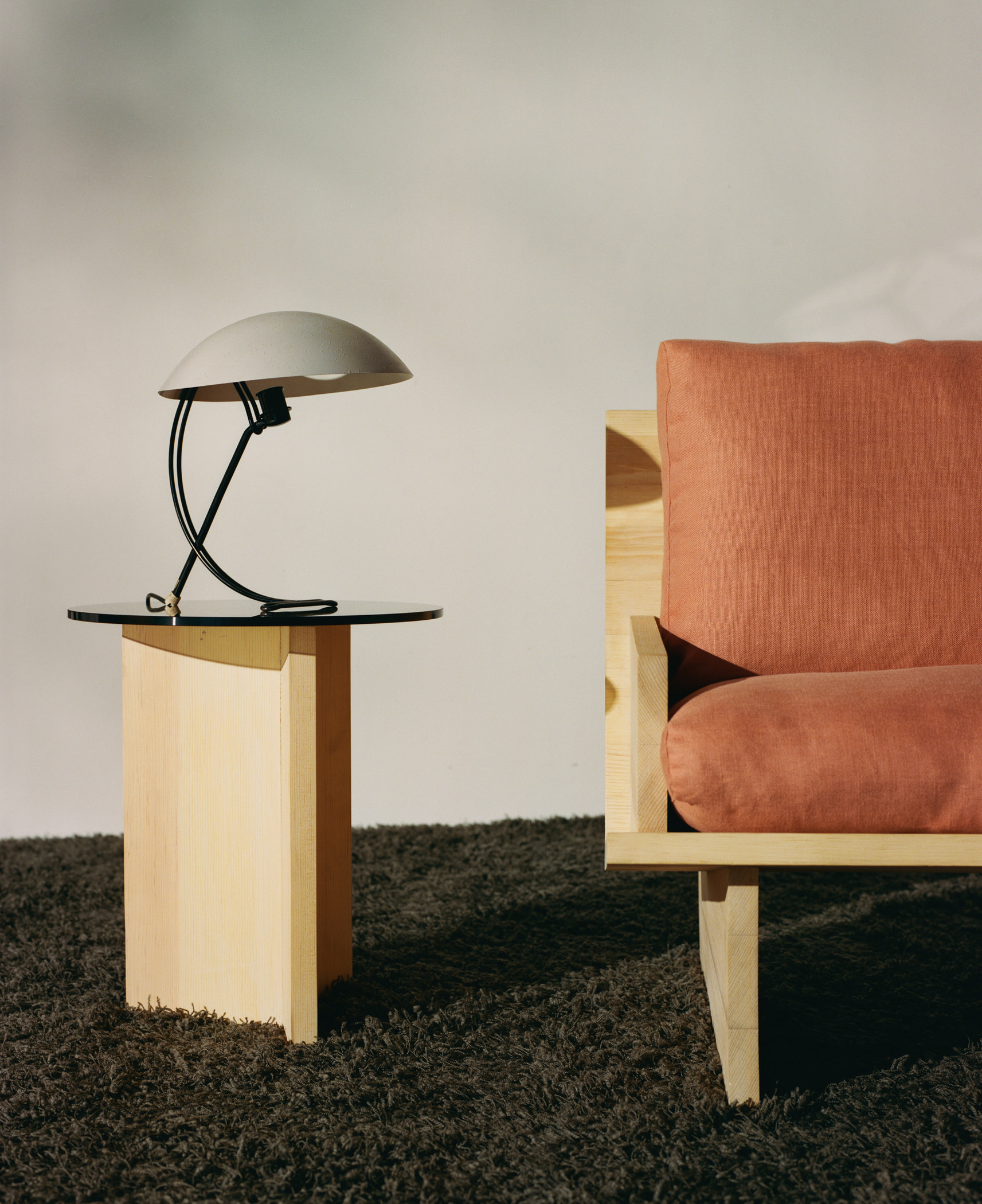 Rugosa Chair Apricot and Side Table Delta
