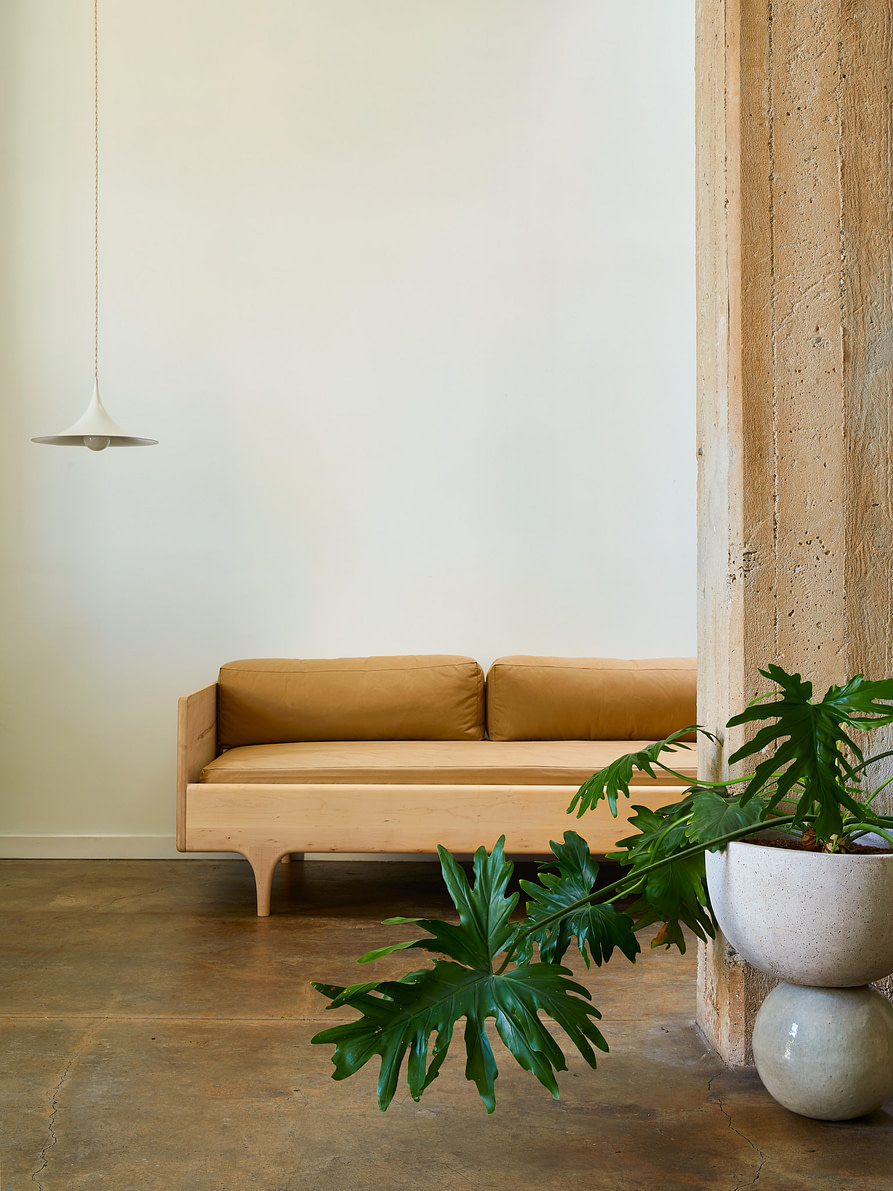 Divan Twin White Oak | Solid Wood Daybed | Kalon Studios