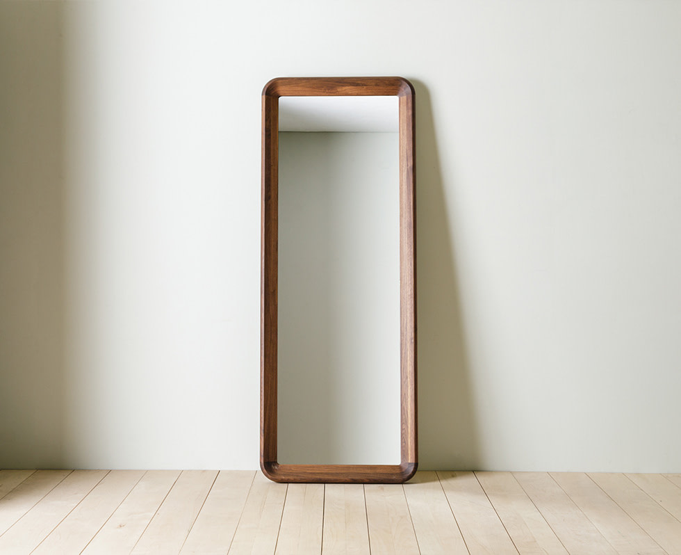 Simple Mirror Walnut