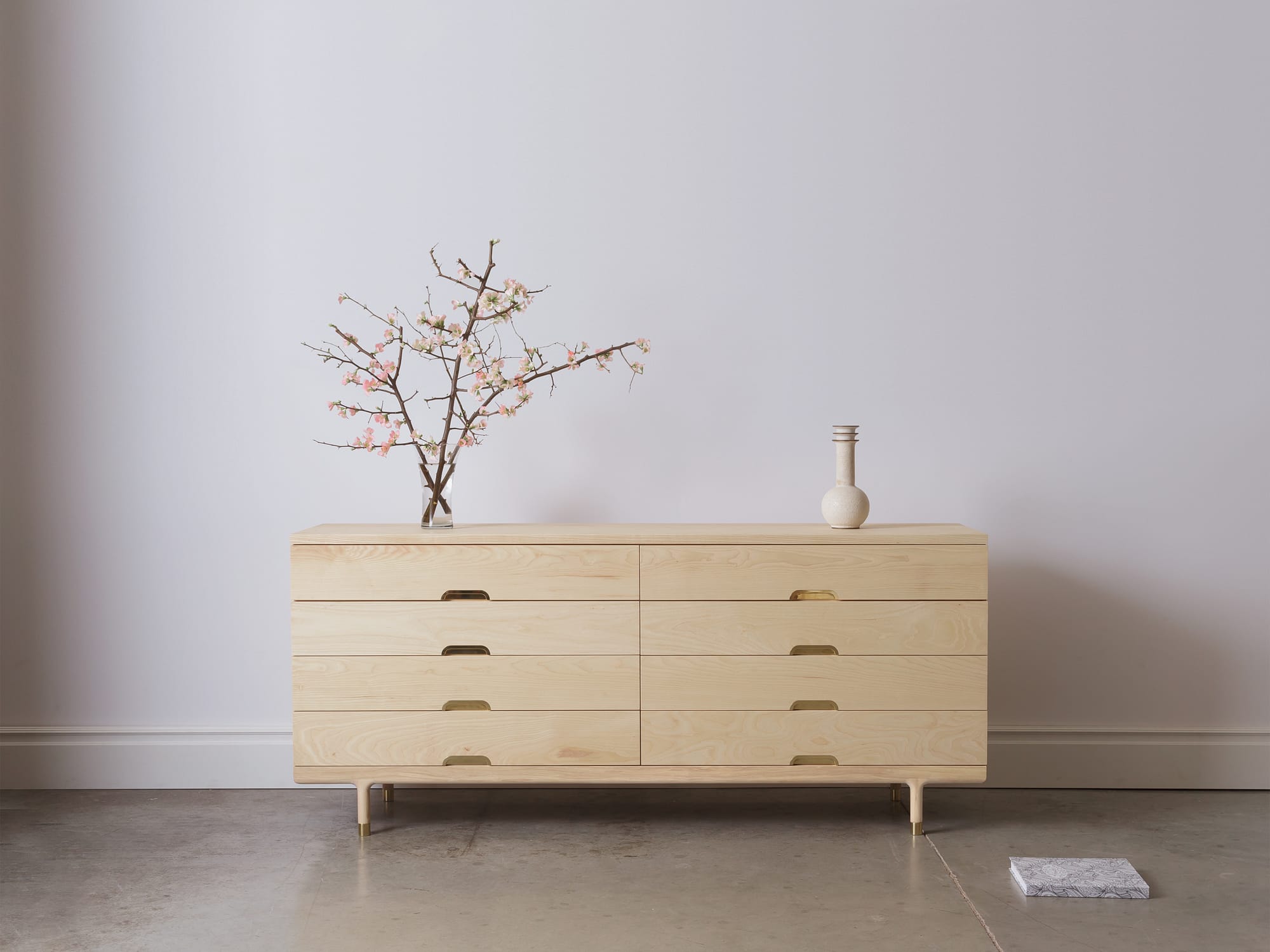Modern Solid Wood Simple Dresser in Ash Styled