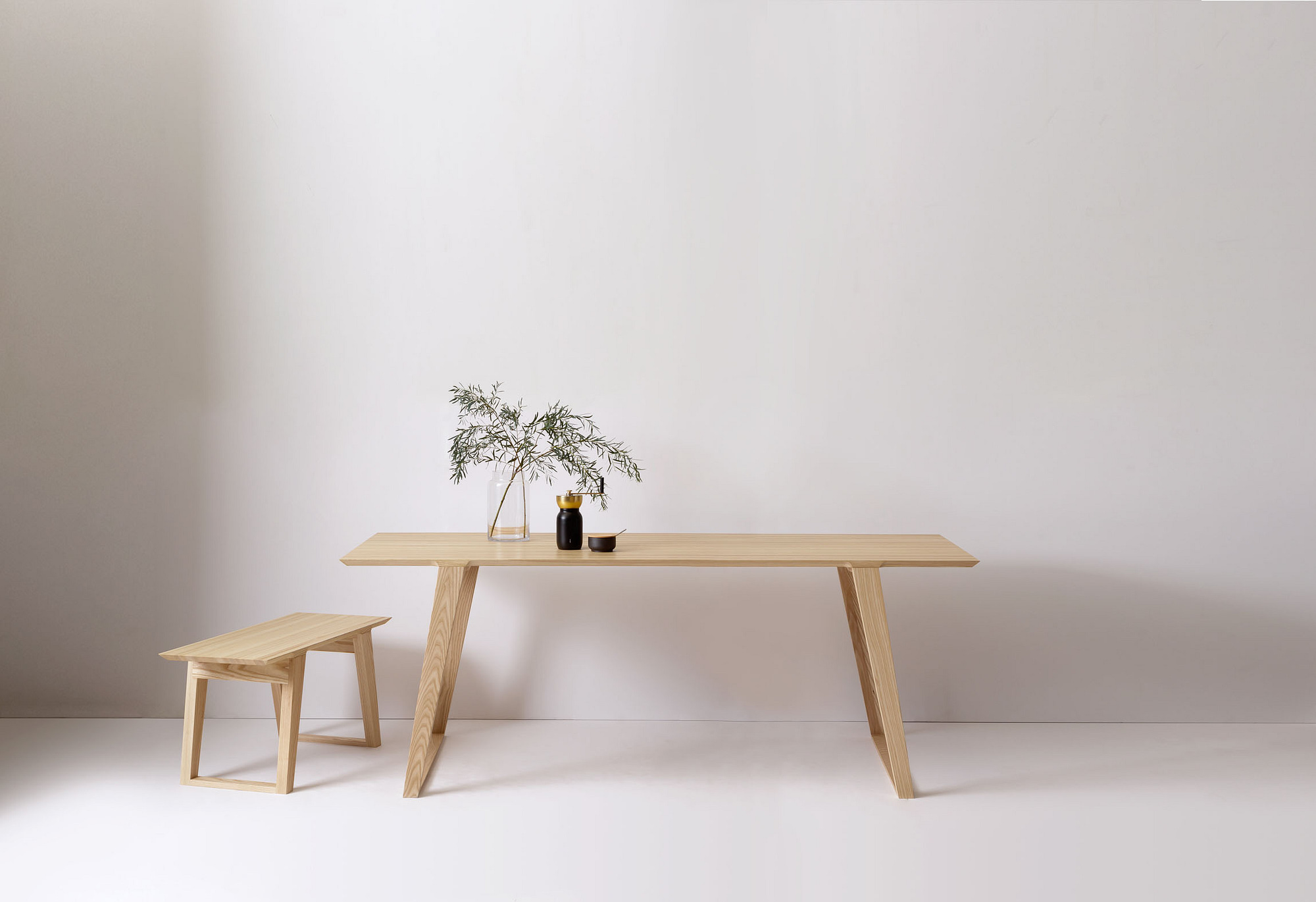 Modern Contemporary Dining Table and Bench in Solid Ash